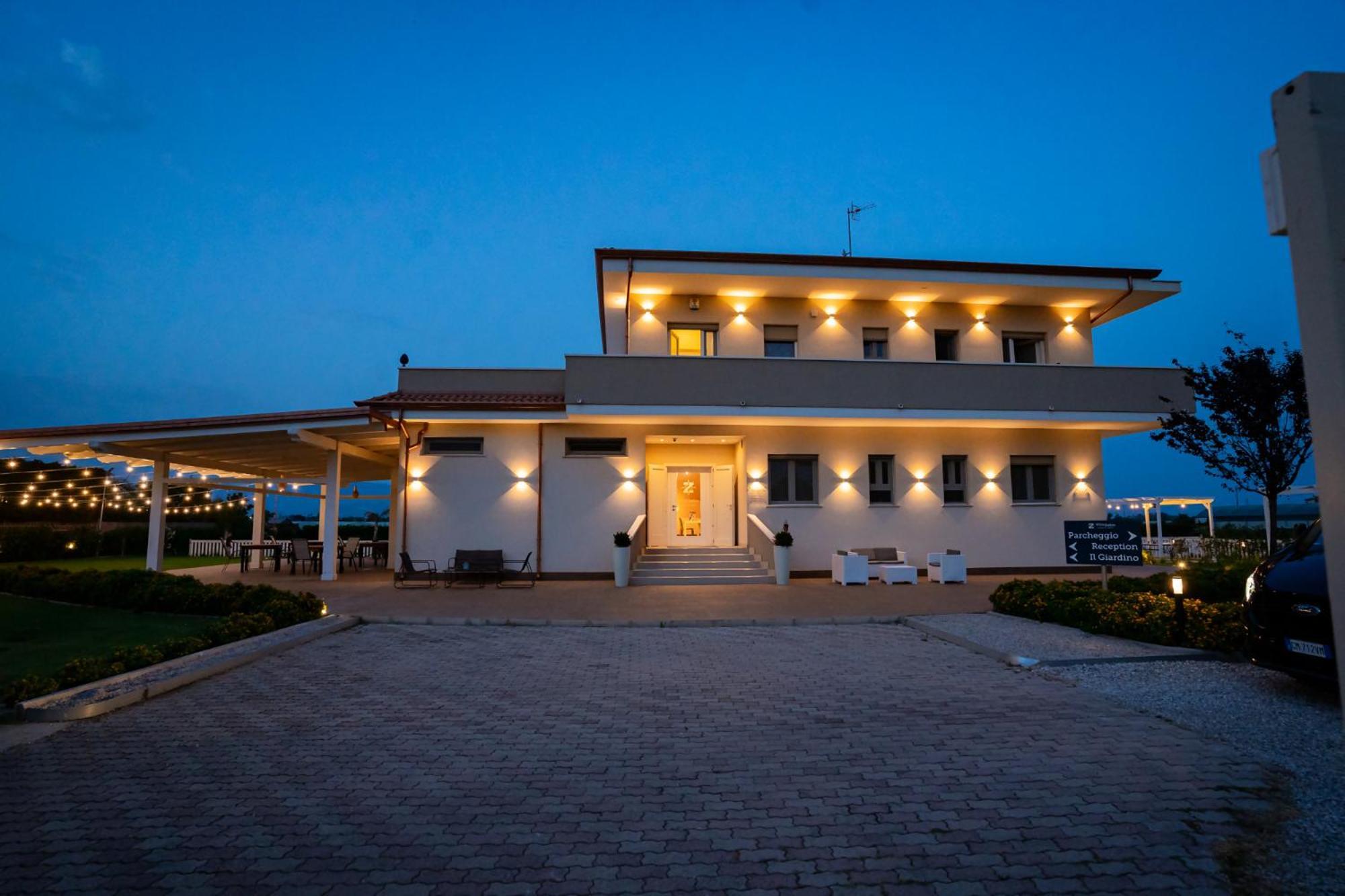 Villa Zefiro Suites & Events Battipaglia Buitenkant foto