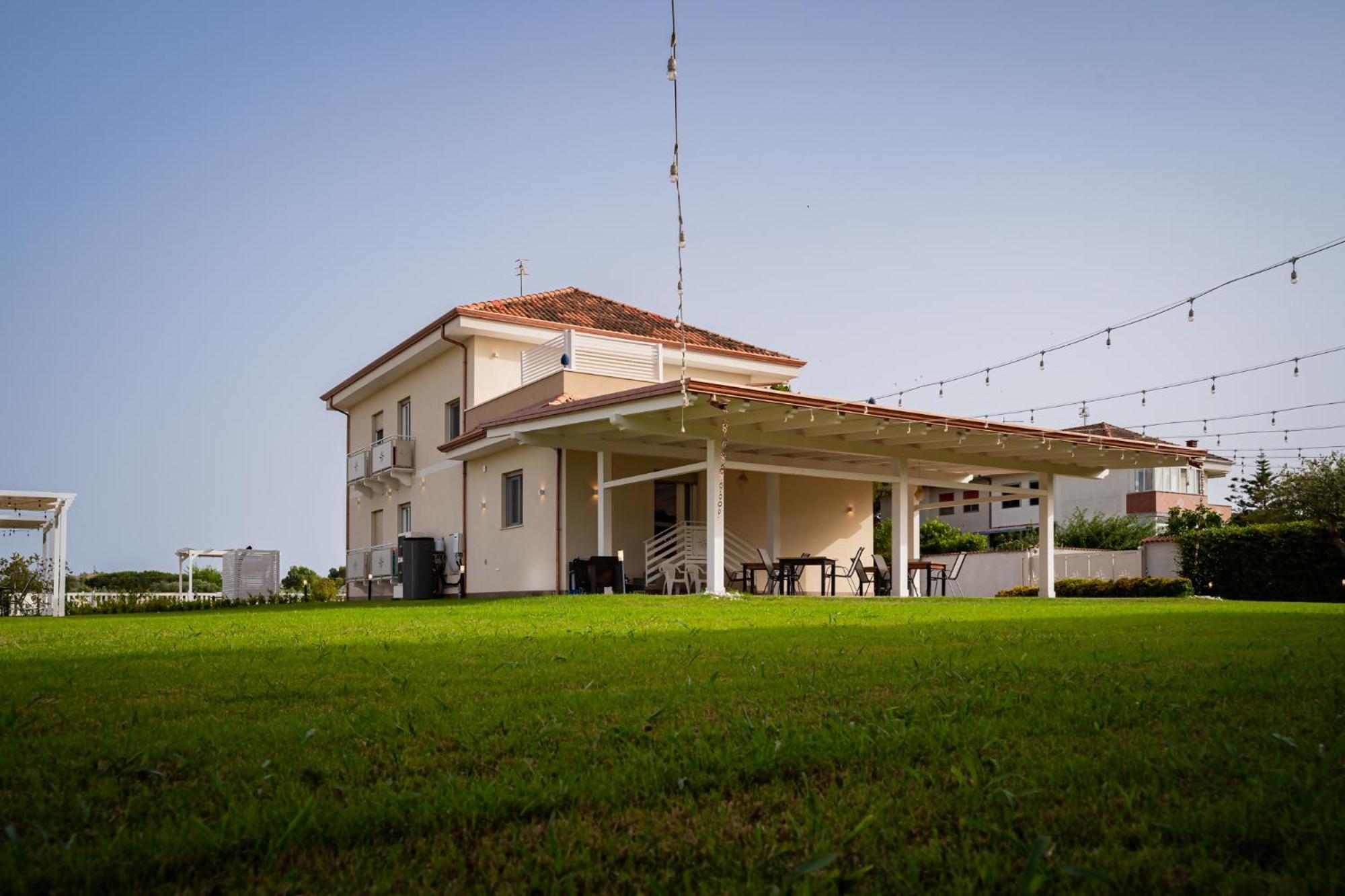 Villa Zefiro Suites & Events Battipaglia Buitenkant foto